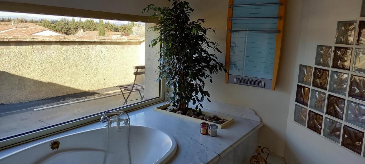 Apartmán Purani Jonquieres  Exteriér fotografie