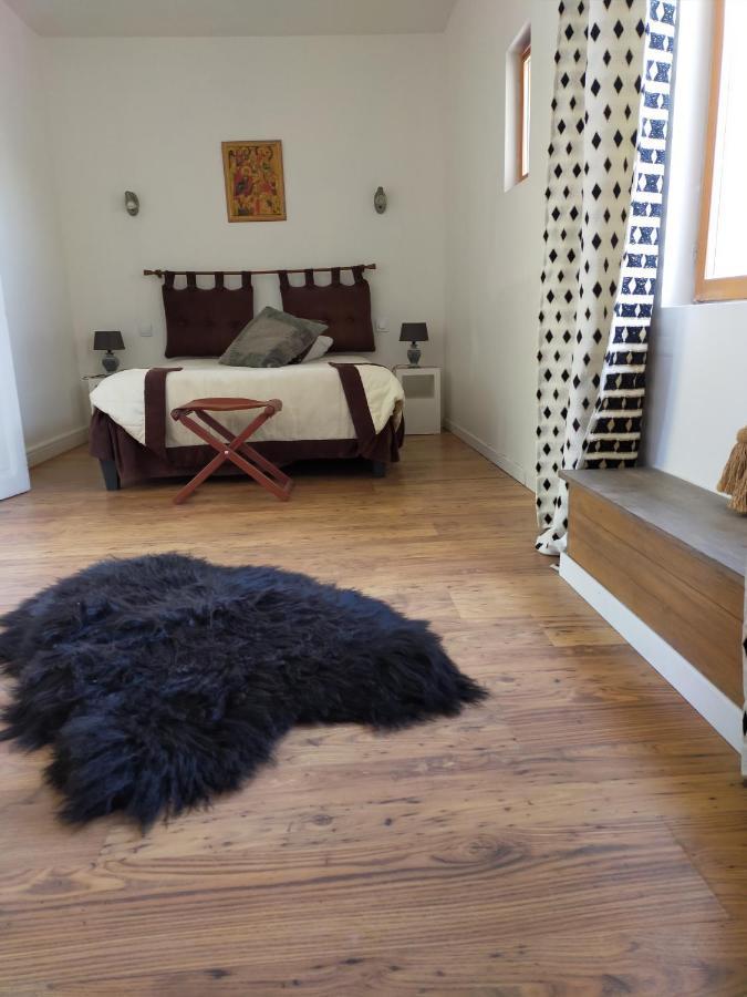 Apartmán Purani Jonquieres  Exteriér fotografie