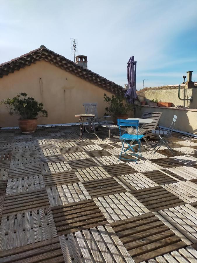 Apartmán Purani Jonquieres  Exteriér fotografie